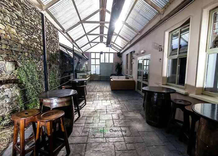 Horans Bar And Restaurant